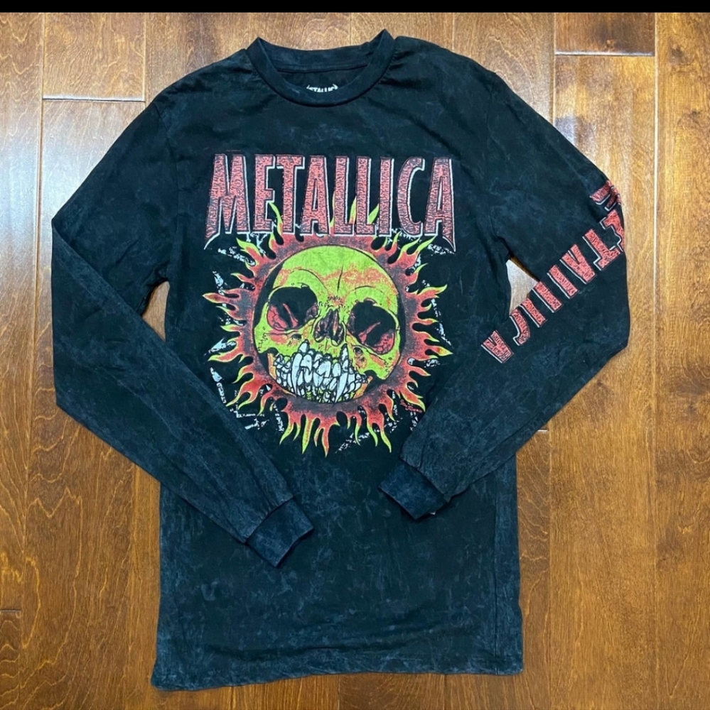 Metallica Long Sleeve Black Wash